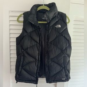 Women’s north face puffer vest